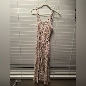 Maxi dress with pockets!